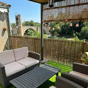 https://apt-pont-vell.catalonia-hotels.com